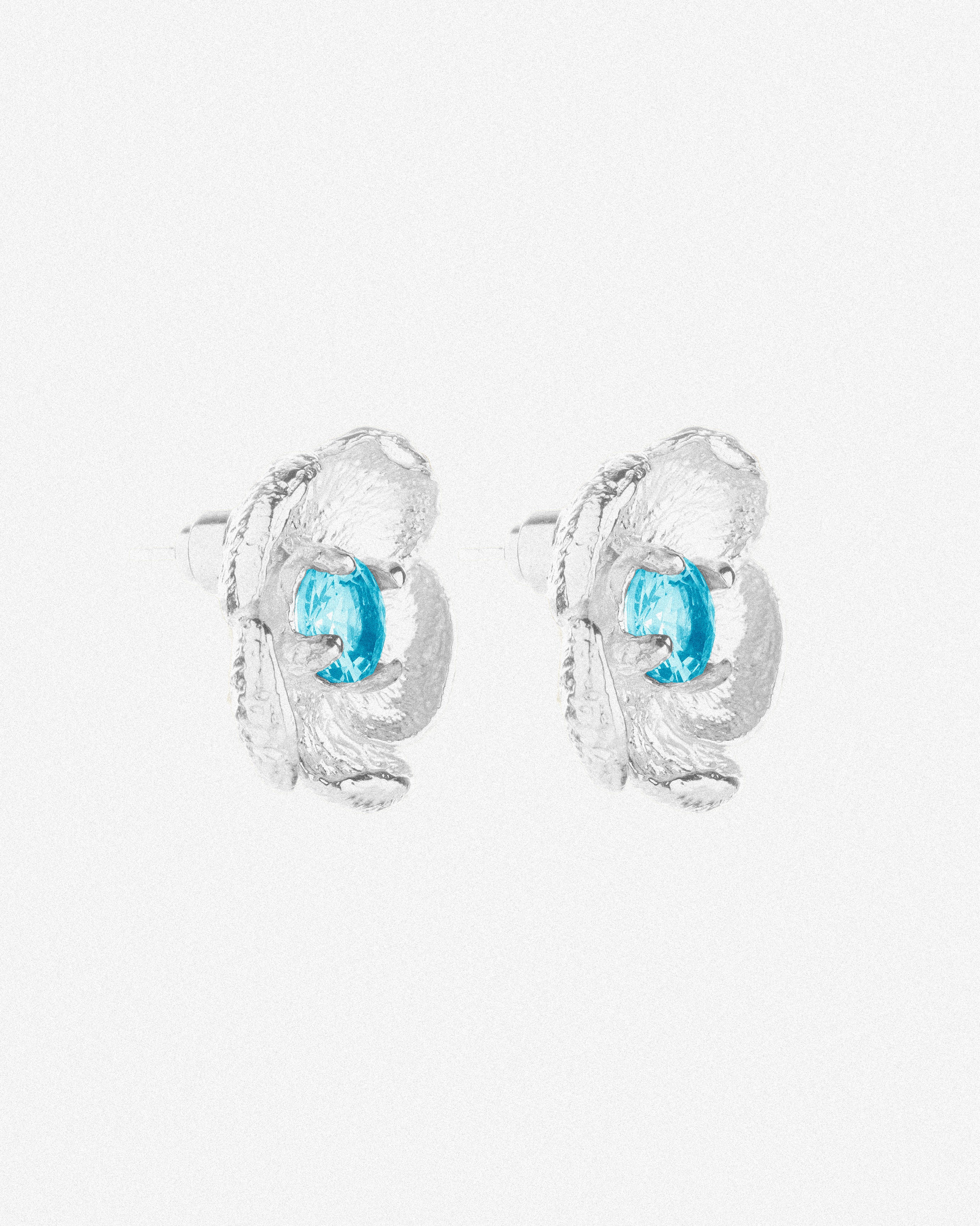 Silver Bloom Earrings / Blue